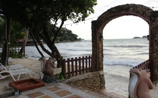 Ko Chang Grand Cabana