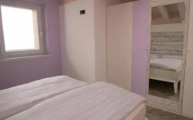 Al Dos