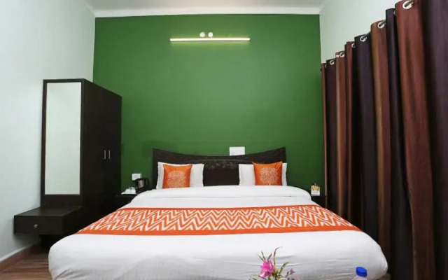 Goroomgo Sweet Sunset Resort Nainital