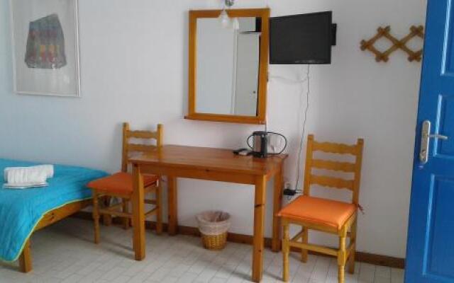 Angela's Rooms