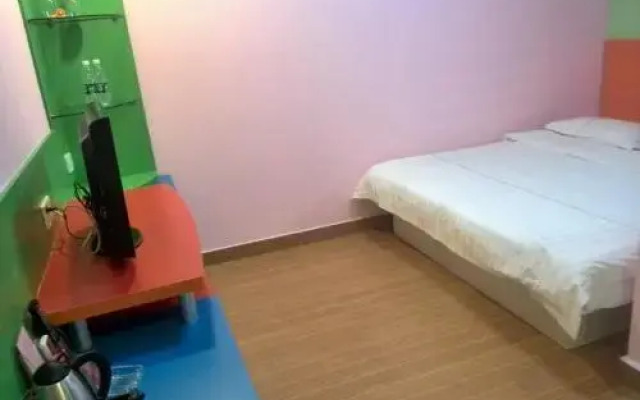 e Home Hotel Nanzhou Railway Staion