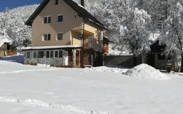 Rafting Apartments Goran Lekovic