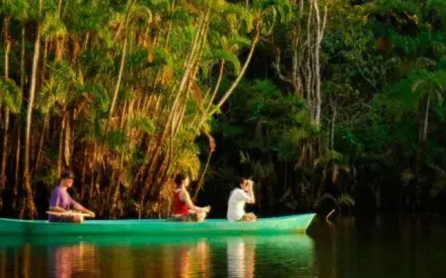 Amazon Dolphin Lodge