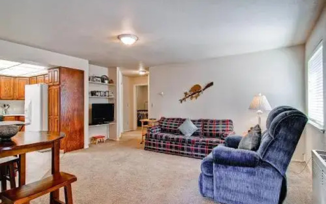 Yosemite Summit & Little Summit - 5BR/3BA Vacation Home