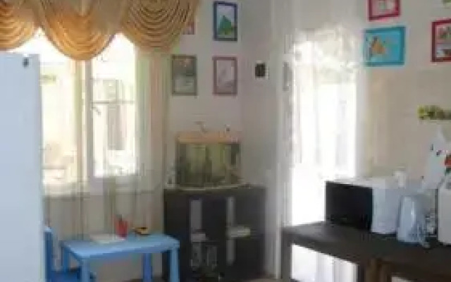 Cheterehmestnnyj #5