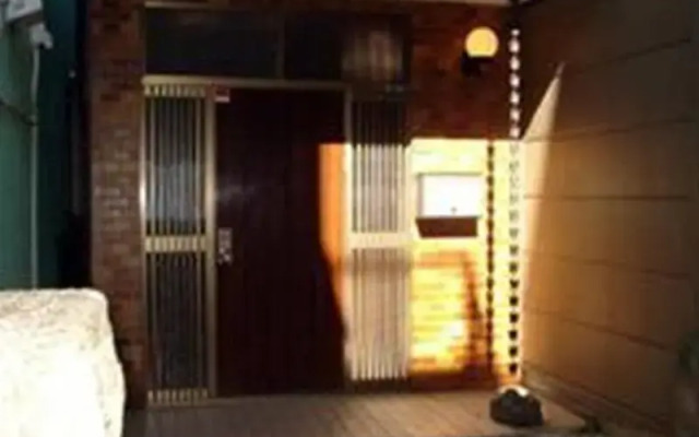 Nakazaki-cho House