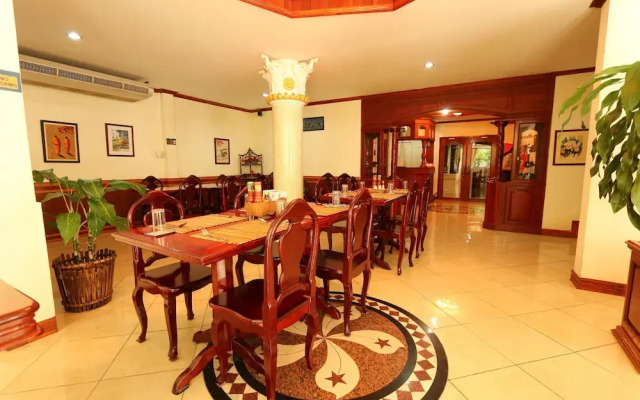 Aroon Residence
