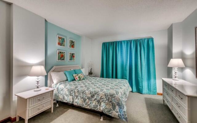 Wellington - 502 by RedAwning