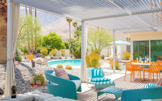 Atomic Hummingbird Holiday home 3