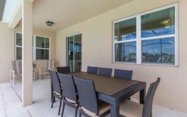 7BR Villa - 4731 Blue Diamond Street