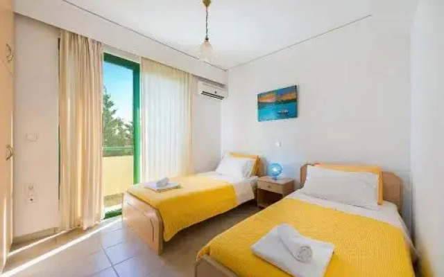 Albatross Beach Front Villas