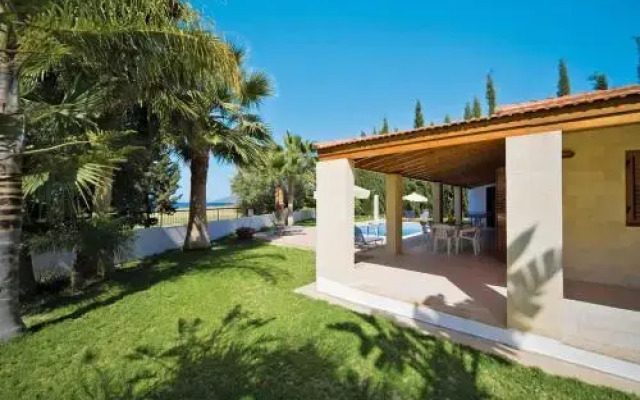 Villa Fostira