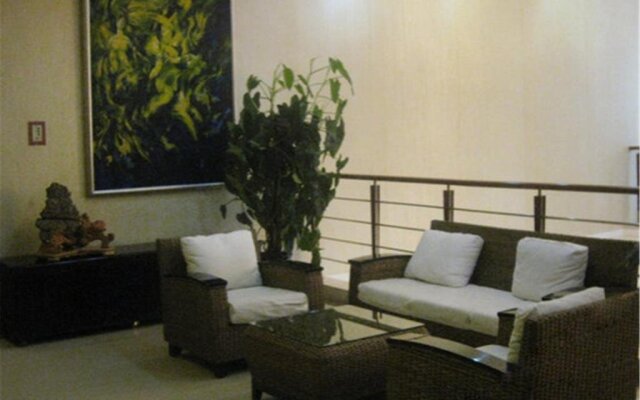 Xu Yuan Hotel (Dalian Donggang Business District Harbour Square Subway Station)