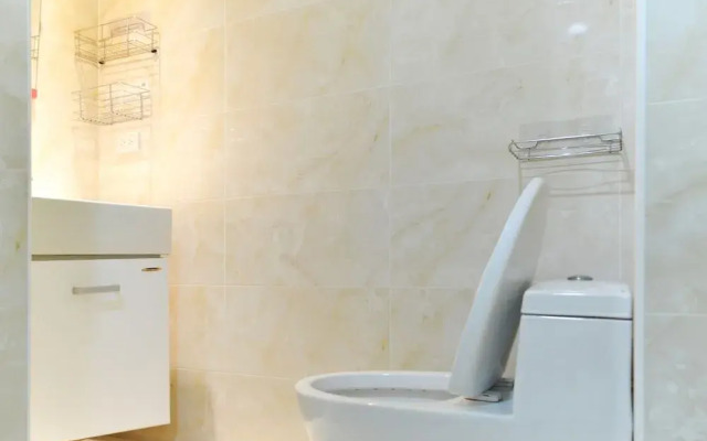 Hive House Capsule Inn 台北丰潮屋膠囊旅館