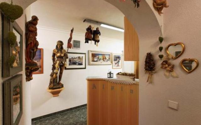 Alpin Apartments Colfosco