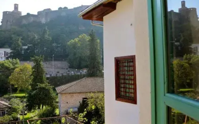 Stone City Hostel