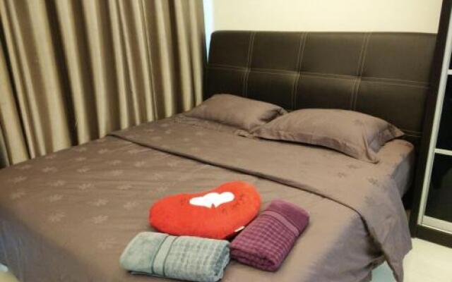 Carlton Suite (Private Unit) at Plaza Damas