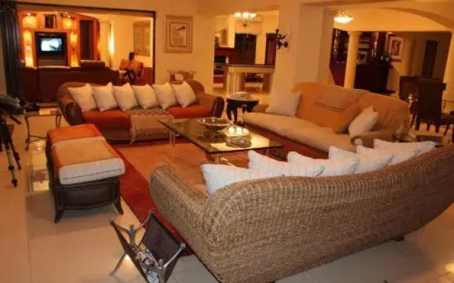 The Blue Crane Villa