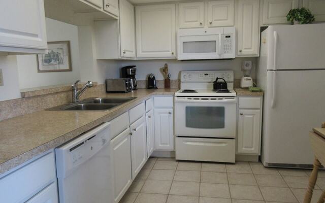 Sandarac #410B by RedAwning