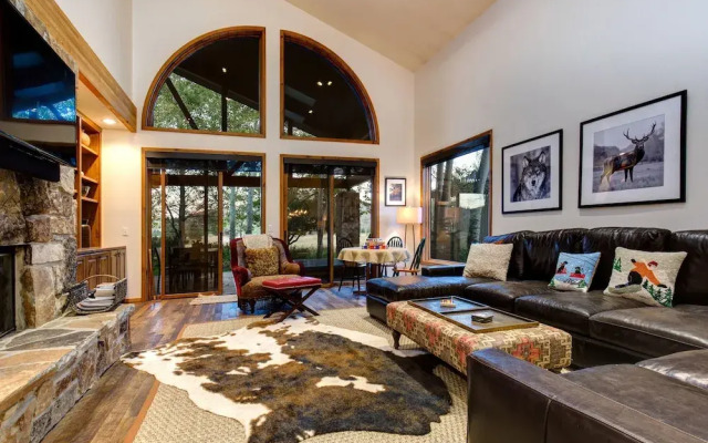 Abode at Four Lakes