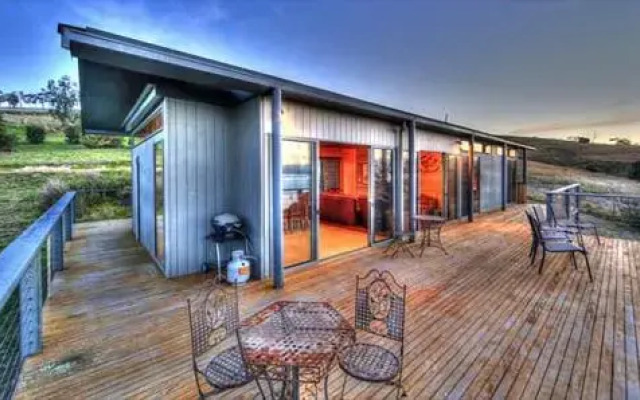 Captains Cabin Bligh Point on Bruny Island