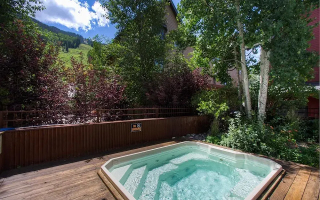 Lulu City - 2 Bedroom Condo #6m - Llh 58149
