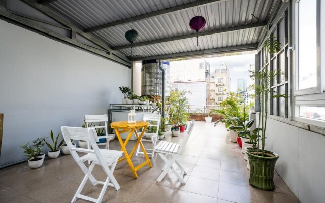 Christinas Saigon - Beattys City Oasis