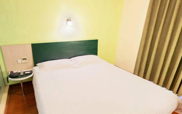 Motel 168