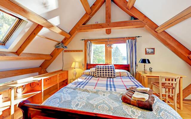 176 Samoset Drive Home