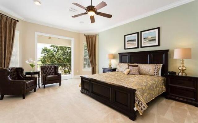 Villa W248 Gathering