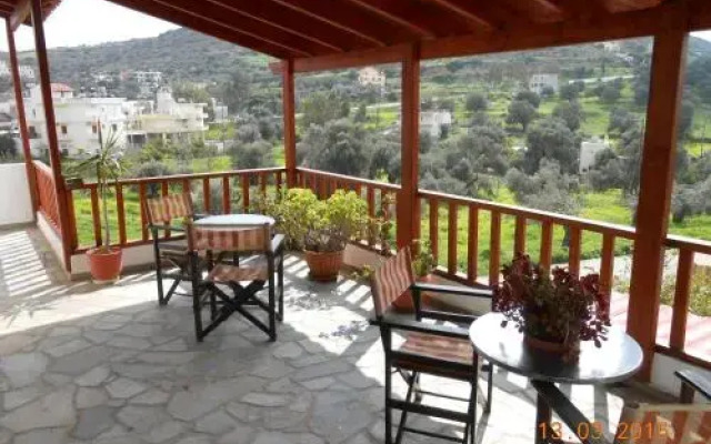 Villa Leonidas