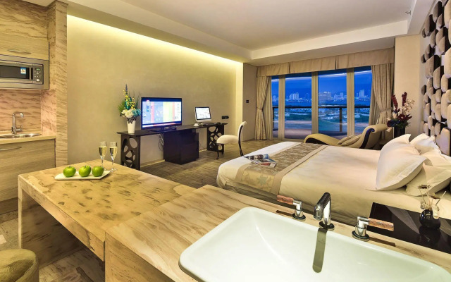 Xingchen Sea View Holiday Hotel