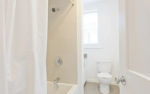 Bright Allston Suites by Sonder