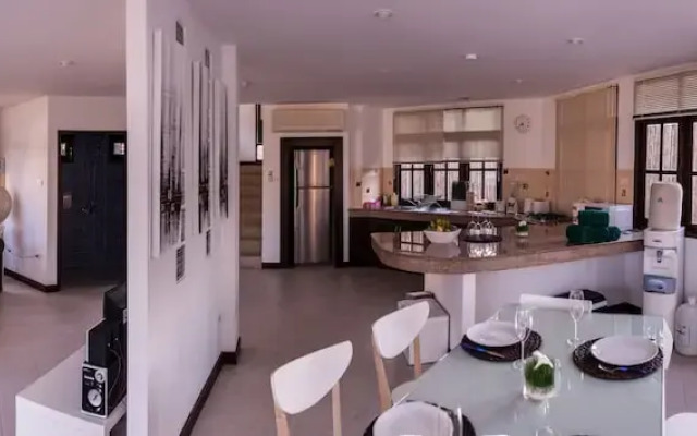 Twin House 2