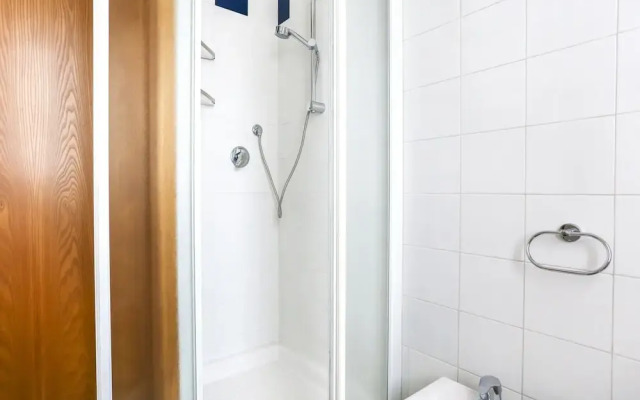 GuestFriendly 301 - Del Piero 10 Studio's