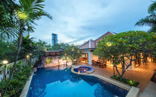 Adare Pool Villa Pattaya
