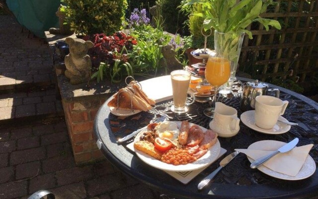 The Villa Bed and Breakfast