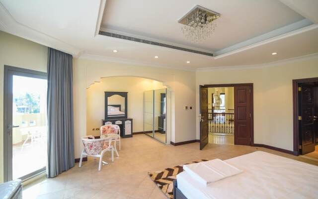 Palm Jumeirah Garden Beach Front Home