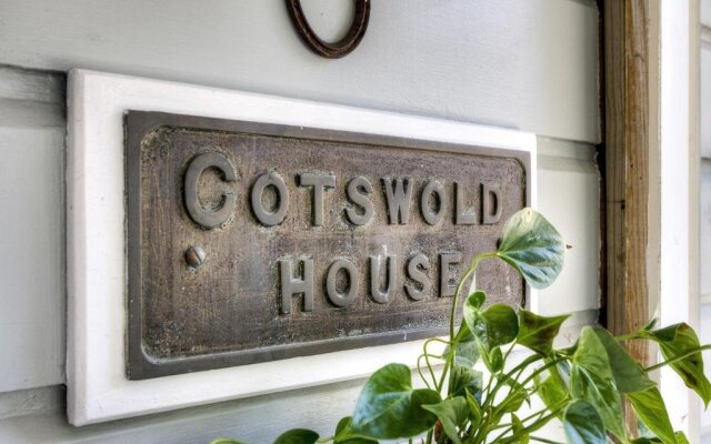 Cotswold House