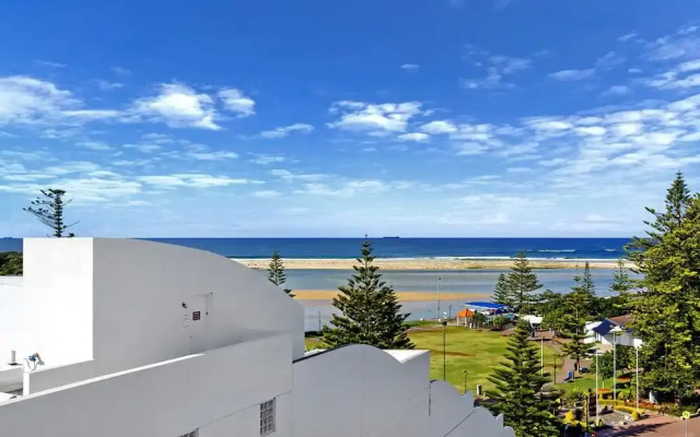 Coast Luxury Apartment 17