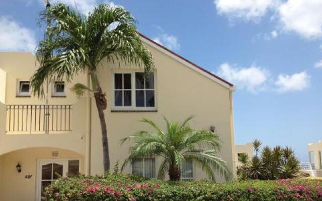 Holiday House Royal Palm Piscadera in Willemstad, Curacao from 198$, photos, reviews - zenhotels.com