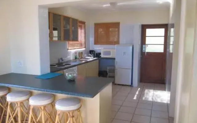 Flora Bay Resort