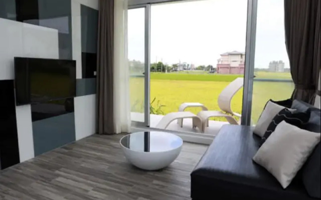 T2 Resort