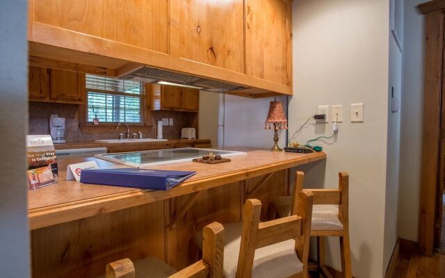 Peaceful Path Cabin by RedAwning