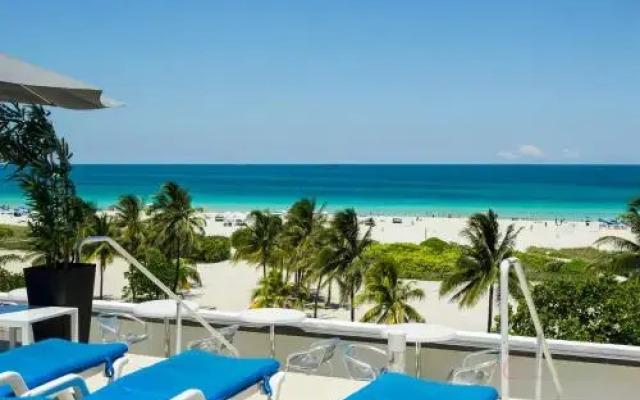 Suites at Congress Ocean Drive