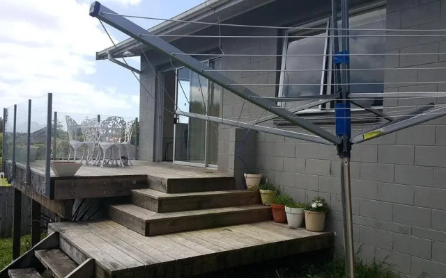 Kiwi Nest