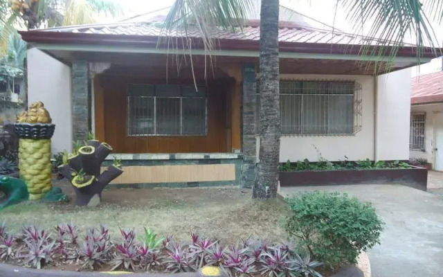 R and R Private Homes
