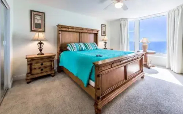 Emerald Beach 2225 Realjoy Vacations