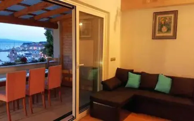 Hostel Bol
