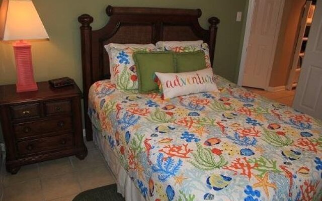 TradeWinds 408 by RedAwning